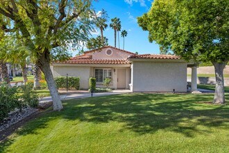 2701 E Mesquite Ave, Unit L54 in Palm Springs, CA - Foto de edificio - Building Photo