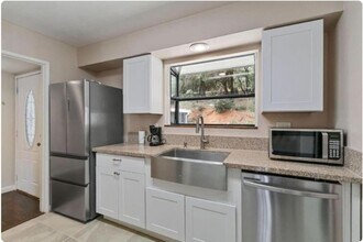 15395 Lake Arthur Rd, Unit Whole house 4 BR in Auburn, CA - Building Photo - Building Photo