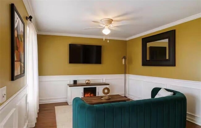 2958 Holcomb Ct in East Point, GA - Building Photo - Building Photo