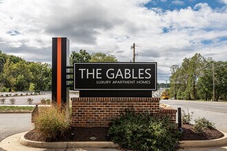 The Gables of Jefferson Commons in Forest, VA - Building Photo - Building Photo