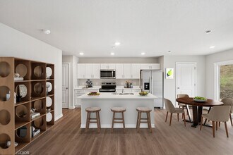 356 Ember Dr in Waukee, IA - Building Photo - Building Photo
