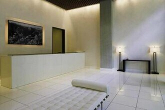 250 W 93rd St in New York, NY - Building Photo - Building Photo