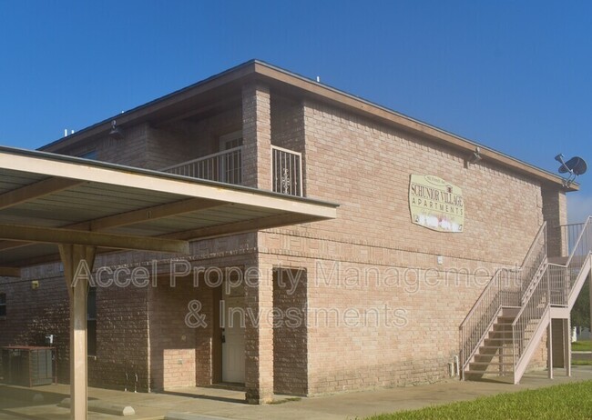 811 French in Edinburg, TX - Building Photo - Building Photo