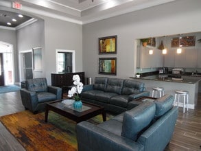 The Abbey At Grant Road in Houston, TX - Foto de edificio - Building Photo