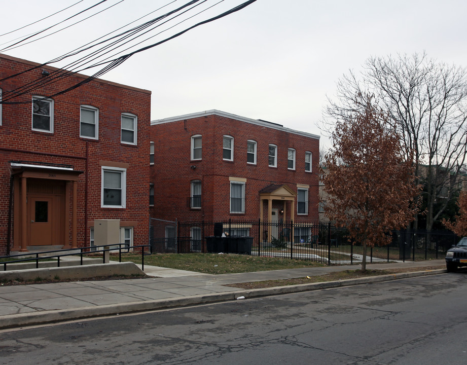 3068 30th St SE in Washington, DC - Building Photo