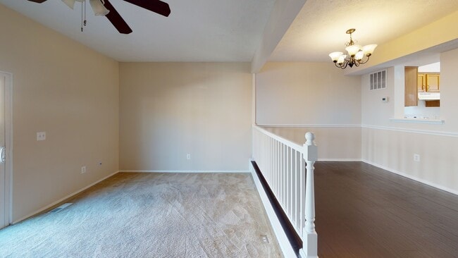 6 Blue Sky Dr in Owings Mills, MD - Building Photo - Building Photo