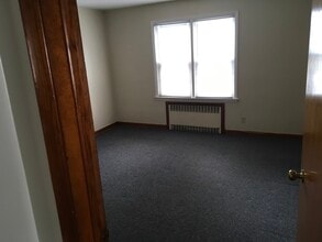 207 Garfield Ave, Unit 207 Garfield Ave. Bpt CT. in Bridgeport, CT - Building Photo - Building Photo