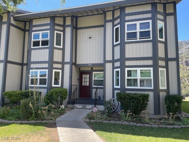 2660 Daines Dr in Las Vegas, NV - Building Photo