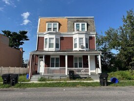 2040 N 4th St in Harrisburg, PA - Building Photo