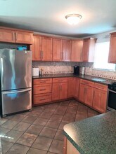 18 Adams Rd in Marshfield, MA - Building Photo - Building Photo