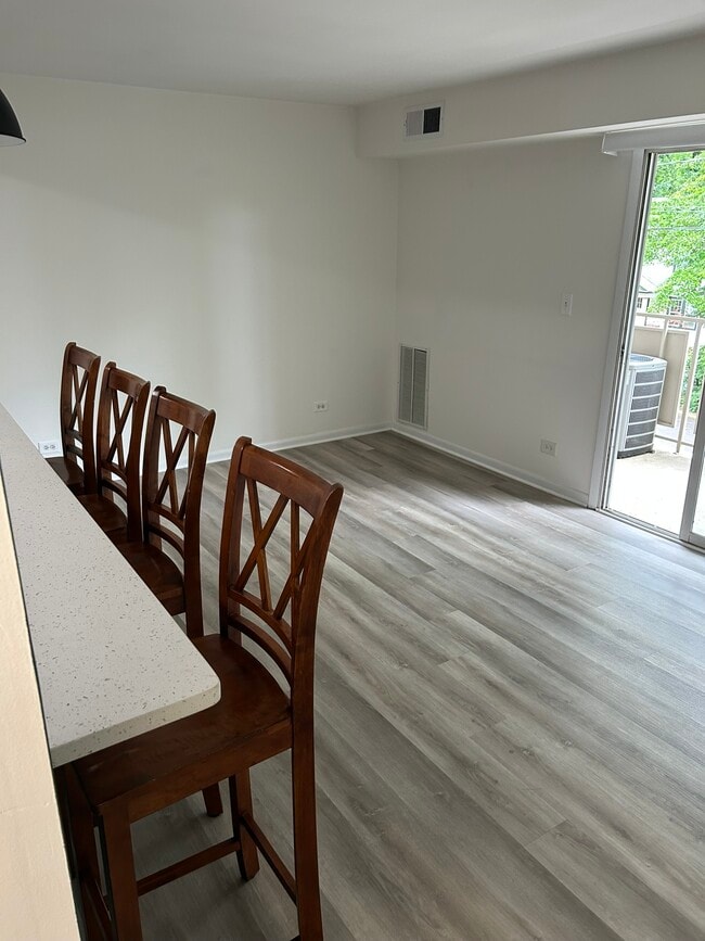 1800 Jefferson Park Ave, Unit 82 in Charlottesville, VA - Building Photo - Building Photo