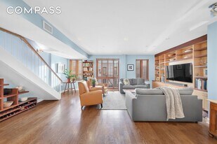 316 2nd St in Brooklyn, NY - Building Photo