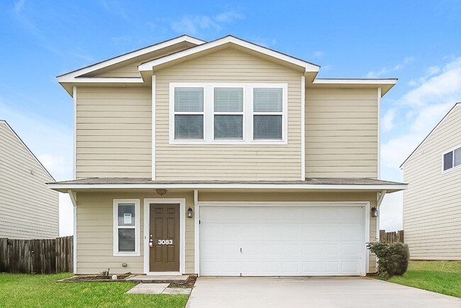 property at 3083 Avalon Lake Dr SW