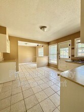 2632 W Ave N in San Angelo, TX - Foto de edificio - Building Photo