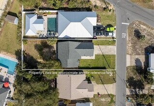 104 Oleander Cir in Panama City Beach, FL - Building Photo - Building Photo