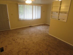 1061 W 10550 S-Unit -2 in South Jordan, UT - Building Photo - Building Photo