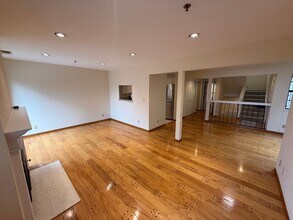 109 Pelican Ln in Novato, CA - Building Photo - Building Photo