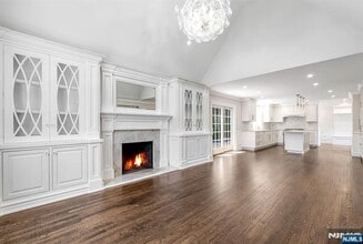 11 Carlton Ave in Ho Ho Kus, NJ - Building Photo - Building Photo