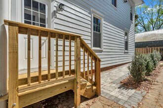 3 Murray Ave, Unit B in Annapolis, MD - Foto de edificio - Building Photo