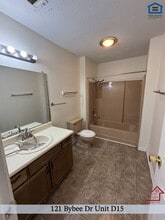 121 Bybee Dr in McMinnville, TN - Building Photo - Building Photo