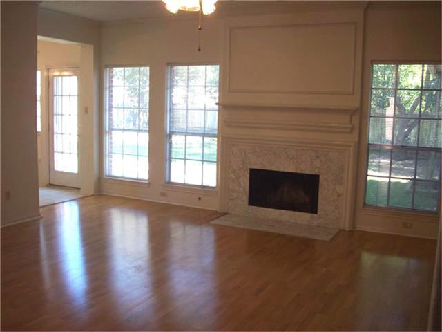 14310 Windsor Oaks Ln in Houston, TX - Building Photo