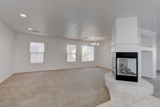 5150 Pipestone Pass St in Las Vegas, NV - Building Photo - Building Photo