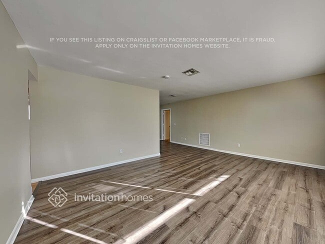 1827 Barbara Ln in Clearwater, FL - Building Photo - Building Photo