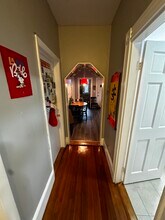 24 Lawn St, Unit Mission Hill in Boston, MA - Foto de edificio - Building Photo