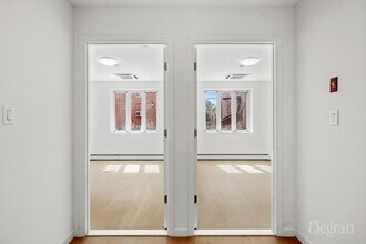 39-57-57 57th St in Queens, NY - Building Photo - Building Photo
