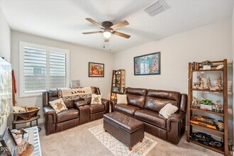 18438 W Brookwood Dr in Goodyear, AZ - Building Photo - Building Photo