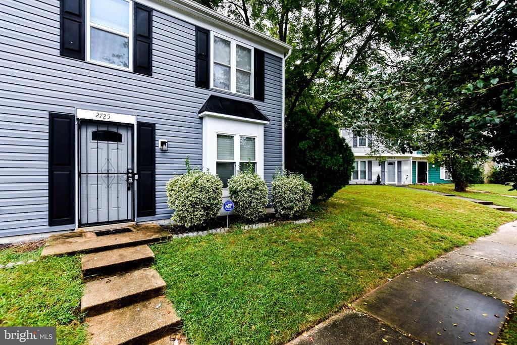 2725 Red Lion Pl in Waldorf, MD - Building Photo