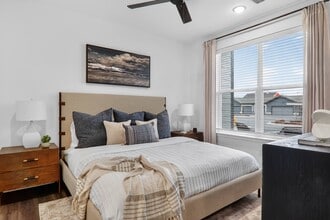 The Logan Luxury Apartments in Nampa, ID - Foto de edificio - Building Photo