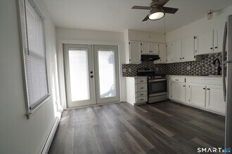 29 Rita Ave in Bridgeport, CT - Building Photo - Building Photo