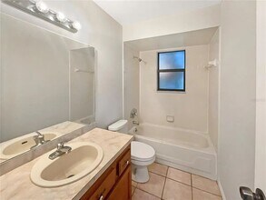 1375 Jan Lan Blvd in St. Cloud, FL - Building Photo - Building Photo