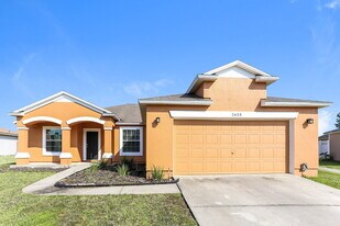 2655 Oak Haven Dr in Middleburg, FL - Building Photo