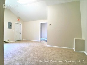 21 Collegeview Ave-Unit -6A in Arlington, NY - Building Photo - Building Photo