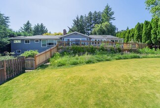 6360 SW 86th Ave in Portland, OR - Building Photo - Building Photo