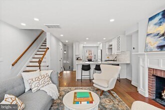 222 Green St in Alexandria, VA - Building Photo - Building Photo