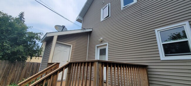 property at 1315 Bixby Ave NE