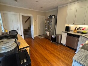 36 Lee St in Cambridge, MA - Building Photo - Building Photo