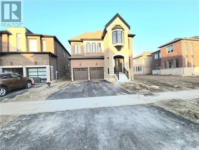 200 Harwood Ave