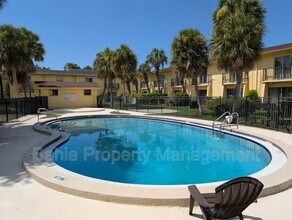 7512 Dolonita Dr in Tampa, FL - Building Photo - Building Photo