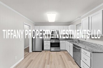 317 Amon Ln in Pineville, NC - Building Photo - Building Photo