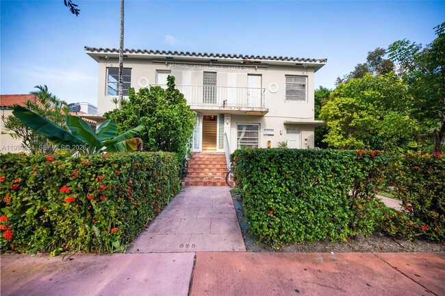 property at 825 Alton Rd