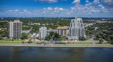 2109 Bayshore Blvd in Tampa, FL - Building Photo - Building Photo