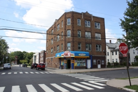 74-76 Oak St in New Britain, CT - Building Photo - Building Photo