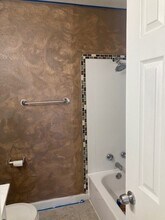 714 S River St in Seguin, TX - Building Photo - Building Photo