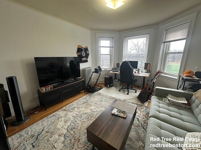 143 Park Dr, Unit 32 in Boston, MA - Building Photo - Building Photo