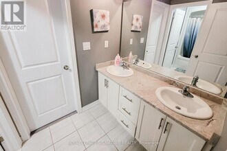 59 Robertson Rd in Hamilton, ON - Building Photo - Building Photo