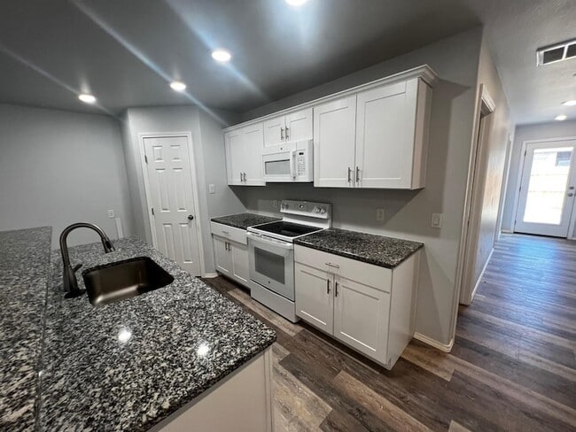 property at 5504 Jarvis St